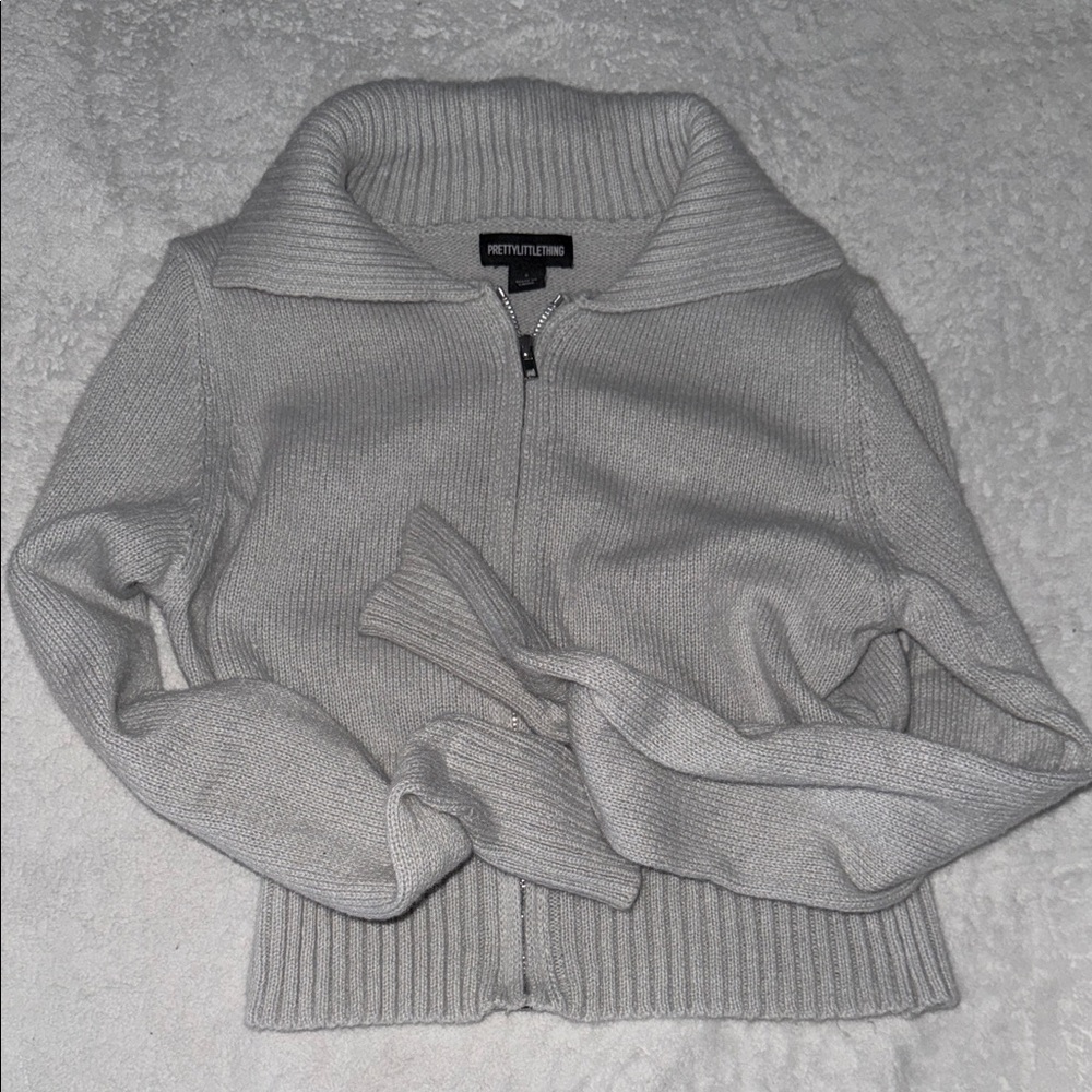 PrettyLittleThing Gray Zip-Up Hoodie